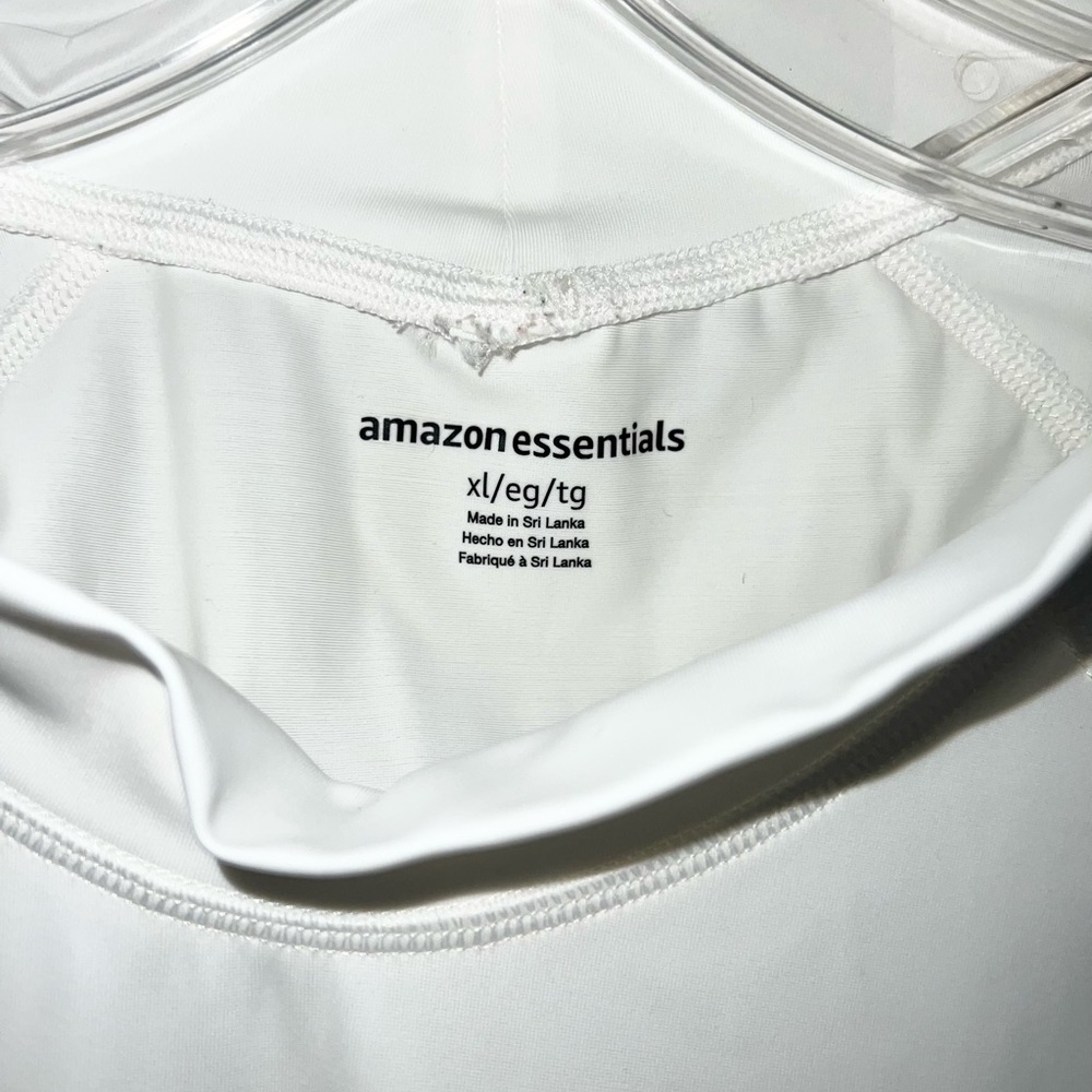 Amazon Essentials Men’s Rash Guard, X-large - Picture 2 of 4